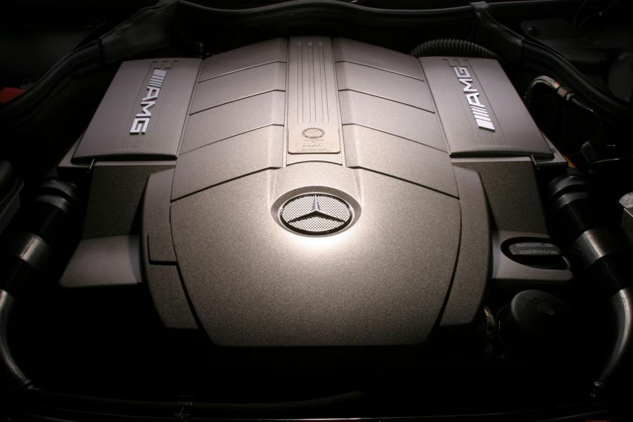  Mercedes-Benz SLK55 AMG 2005 года  (фото 38 из 96)